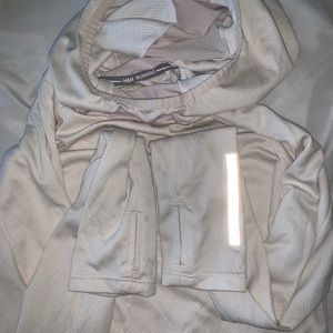 Fitted workout long sleeve